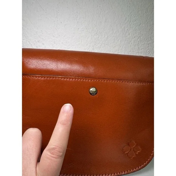 Patricia Nash Brinlee Leather Saddle Crossbody Bag Tassel Brown Cinnamon Tooled - Picture 5 of 16